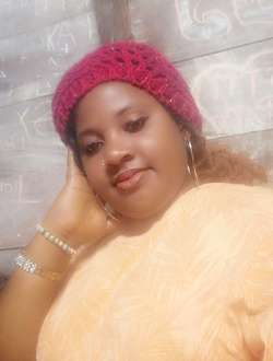 Profil de Thalia, une femme célibataire de 25 ans à Antalaha