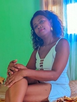 Profil de Nicole, une femme célibataire de 38 ans à Antananarivo