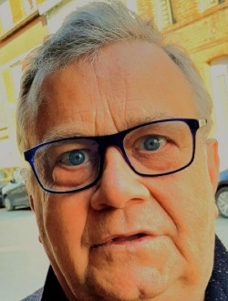 profile picture 0