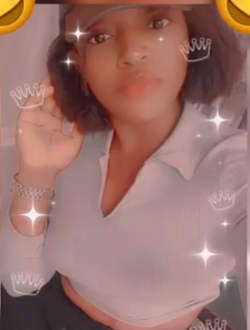 Profil de Passy, une femme célibataire de 28 ans à Yaoundé