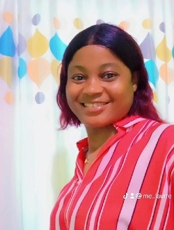 Profil de Esly, une femme célibataire de 28 ans à Pari