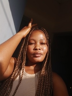 Profil de Alexandra, une femme célibataire de 27 ans à Aban