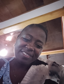 Profil de Carine Rolande, une femme célibataire de 39 ans à Yaoundé