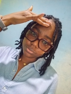 Profil de Nadia, une femme célibataire de 35 ans à Douala