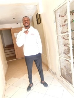 Profil de Dem, un homme célibataire de 31 ans à Dar Bou Azza