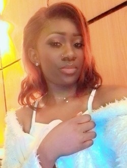 Profil de Adrex, une femme célibataire de 23 ans à Yaoundé