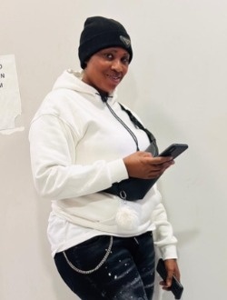 Profil de Sandrine, une femme célibataire de 37 ans à Istanbul
