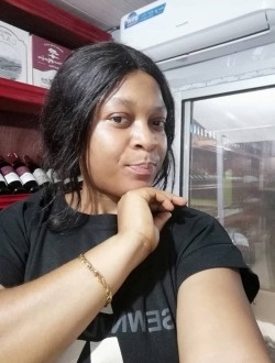 Profil de Marina, une femme célibataire de 29 ans à Yaoundé