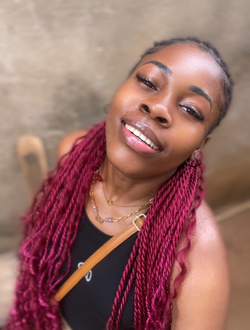 Profil de Yvanna, une femme célibataire de 26 ans à Yaoundé