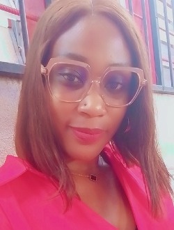 Profil de Birdy, une femme célibataire de 33 ans à Yaoundé