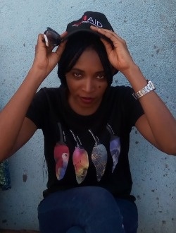 Profil de Vanes, une femme célibataire de 34 ans à Douala