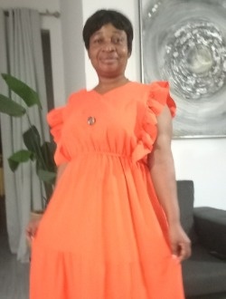 Profil de Blanche, une femme célibataire de 47 ans à Yaoundé