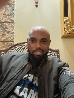 Profil de Derrick, un homme célibataire de 36 ans à Dome