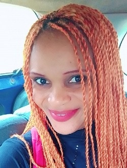 Profil de Christelle, une femme célibataire de 43 ans à Ababa