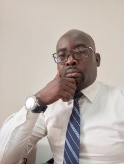 Profil de Ghislain, un homme célibataire de 42 ans à Libreville