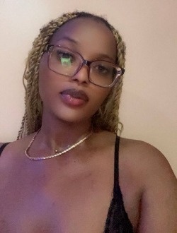 Profil de Jasmine, une femme célibataire de 32 ans à Burlington