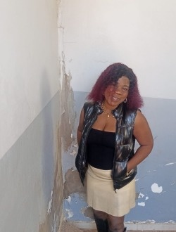 Profil de Pauline, une femme célibataire de 42 ans à Abidjan