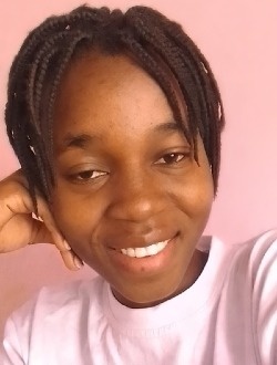 Profil de Reine, une femme célibataire de 23 ans à Ouagadougou