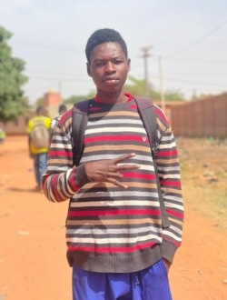 Profil de Mikayourou, un homme célibataire de 20 ans à 1200 Logements