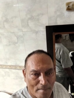 Profil de Dave, un homme célibataire de 67 ans à Terre Rouge