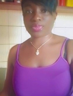 Profil de Larissa, une femme célibataire de 39 ans à Yaoundé