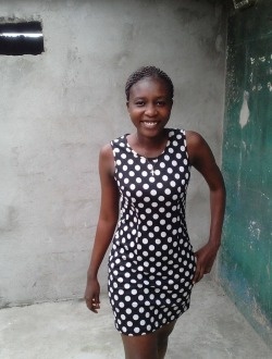 Profil de Chance330000, une femme célibataire de 32 ans à Abidjan