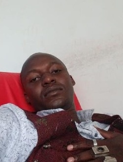 Profil de Abdoul Razak, un homme célibataire de 34 ans à Niamey