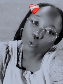 Profil de Orkidé, une femme célibataire de 34 ans à Ouagadougou