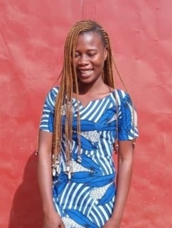 Profil de Sandra, une femme célibataire de 22 ans à Ouagadougou