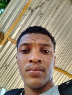 Profil de Bevanona, un homme célibataire de 25 ans à Aborano