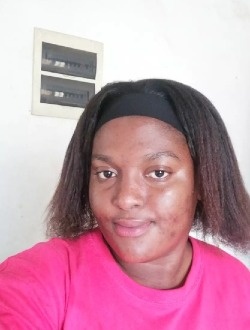 Profil de Princesse, une femme célibataire de 24 ans à Yaoundé