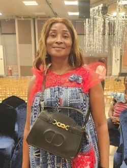 Profil de Marie Martine, une femme célibataire de 44 ans à Yaoundé