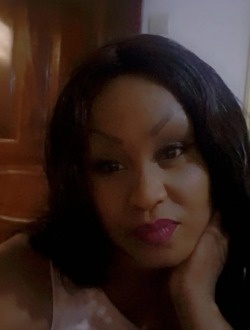 Profil de Karmel, une femme célibataire de 46 ans à Treichville