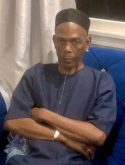 Profil de Pape Moussa, un homme célibataire de 63 ans à Dakar