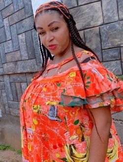 Profil de Nicaise, une femme célibataire de 44 ans à Yaoundé