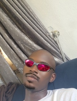 Profil de Junior, un homme célibataire de 20 ans à Lagos