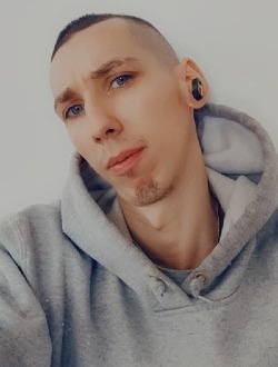 Profil de Sweetpolakosbboy, un homme célibataire de 32 ans à Chicago Heights