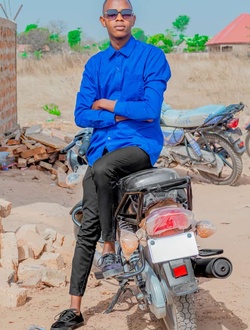 Profil de Boubacar, un homme célibataire de 30 ans à Bakia-Bolé