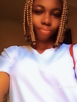 Profil de Grâce, une femme célibataire de 28 ans à Abokicodji