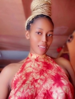 Profil de Lauren, une femme célibataire de 25 ans à Yaoundé