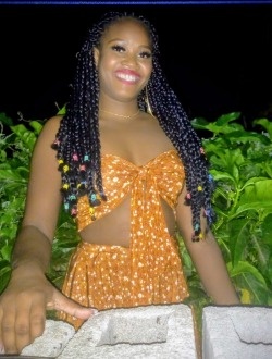 Profil de Tsiharia Felistine, une femme célibataire de 30 ans à Mahajanga