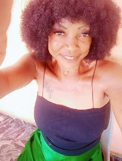 Profil de Henriette, une femme célibataire de 54 ans à Yaoundé