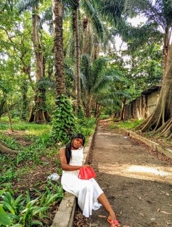 Profil de Blessing, une femme célibataire de 23 ans à Kinshasa