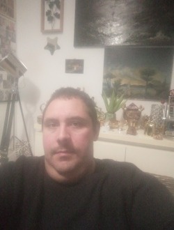 Profil de Michael, un homme célibataire de 37 ans à Marseille