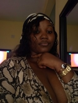 Profil de Pasca, une femme célibataire de 28 ans à Yaoundé