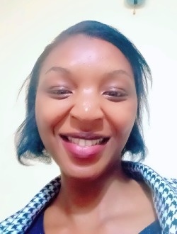 Profil de Glody, une femme célibataire de 34 ans à Yaoundé