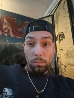 Profil de Julien, un homme célibataire de 29 ans à Sept-Îles