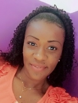 Profil de Love, une femme célibataire de 44 ans à Yaoundé