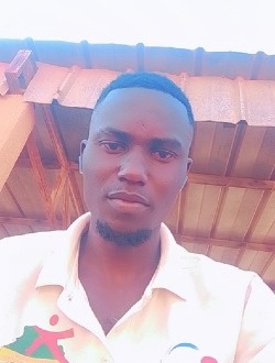 Profil de Brice, un homme célibataire de 28 ans à Ouagadougou