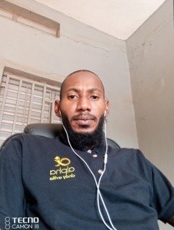 Profil de Moh, un homme célibataire de 37 ans à Sikasso